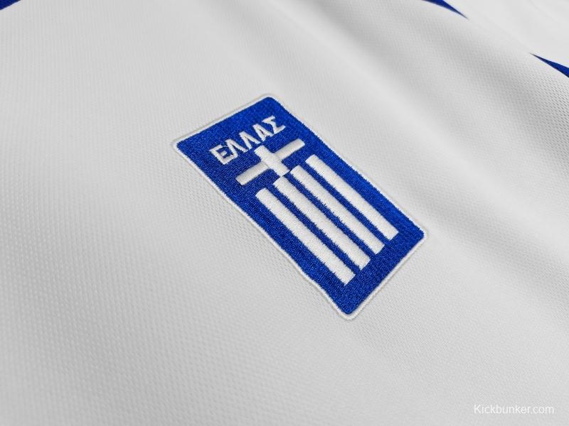 Retro 2004 Greece Away Soccer Jersey