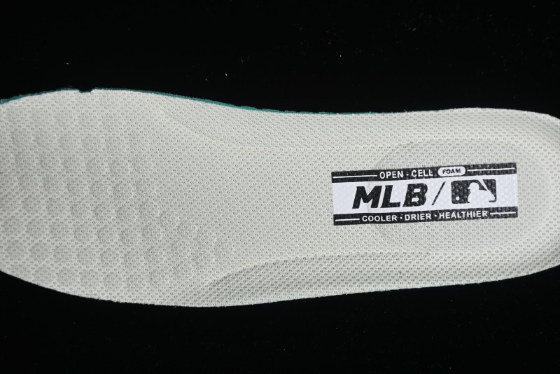 MLB Chunky Liner Metal Senior Series Lightweight Platform Casual Sneakers with 6cm Height Increase - 3ASXCLH3N50GRS