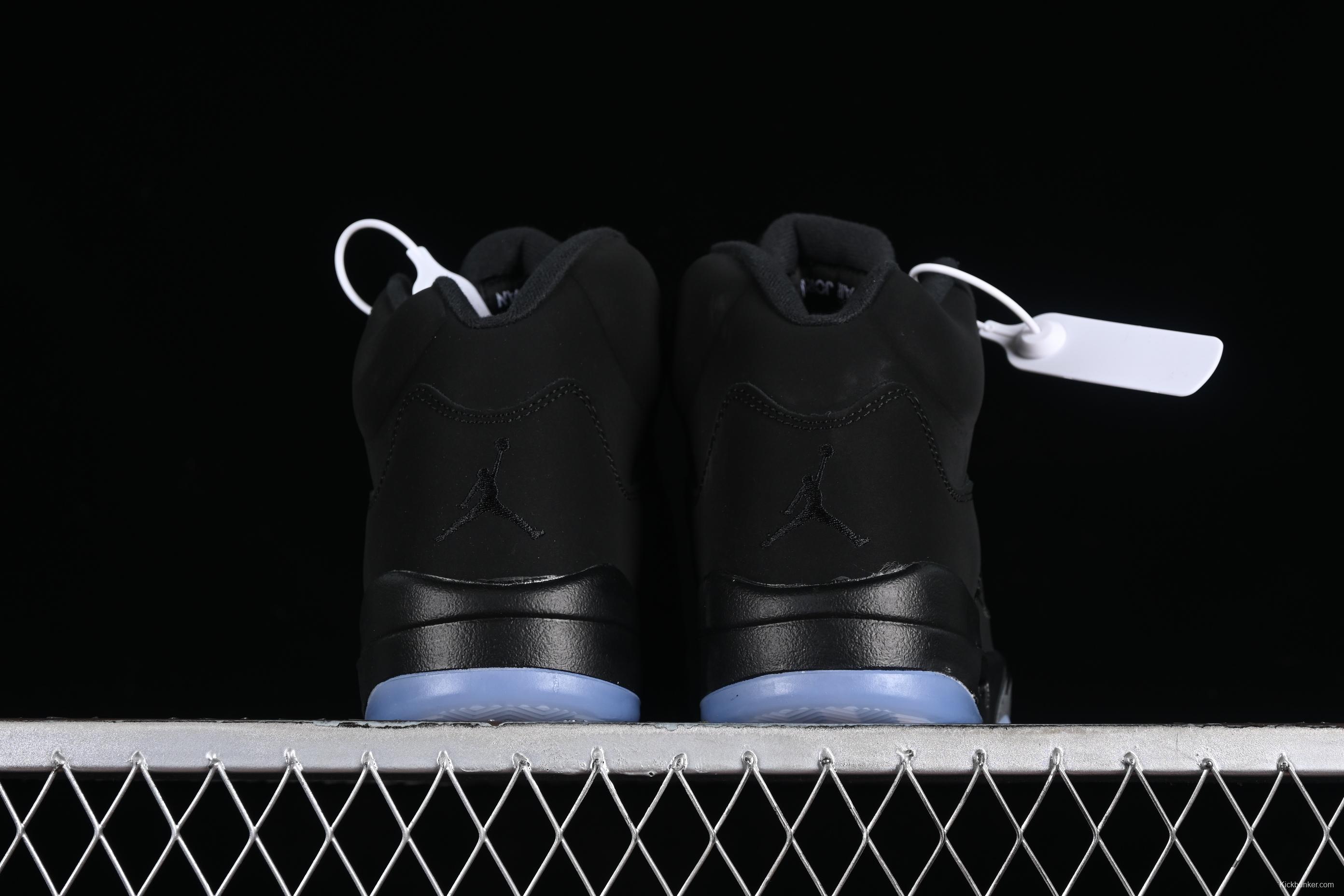 Nike Air Jordan 6 Retro Basketball Shoes with Black Leather and Suede Upper - FZ2239-001