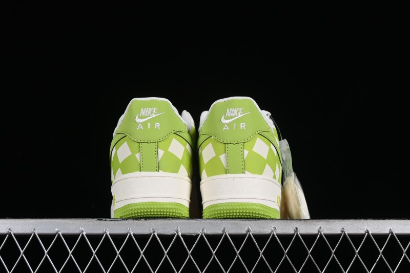 Nike Air Force 1 '07 Low Casual Sneakers in Pistachio Green - GZ5688-033