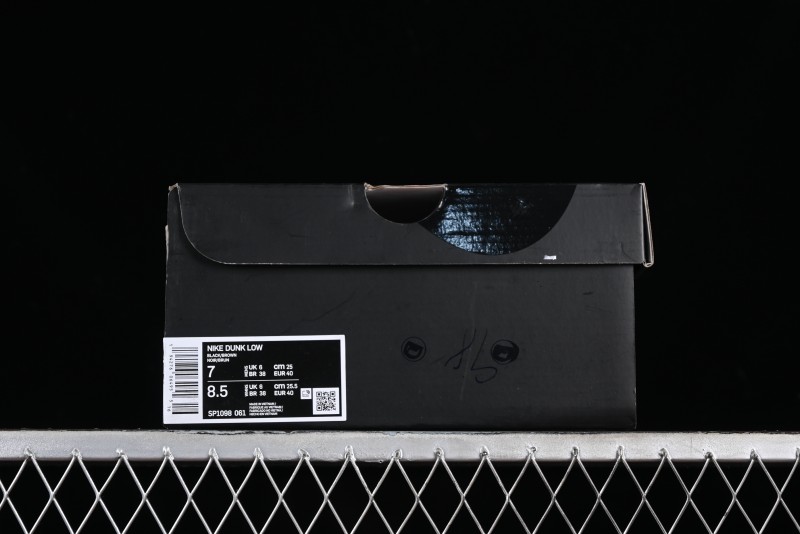 Nike SB Dunk Low Supreme Plaid Colorway Low-Top Casual Skateboarding Shoes - SU1098-061