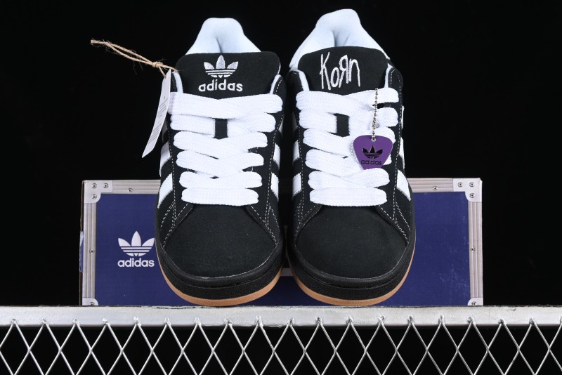 Adidas Originals Campus 00s Retro Casual Sneakers with Chunky Silhouette - IG0792