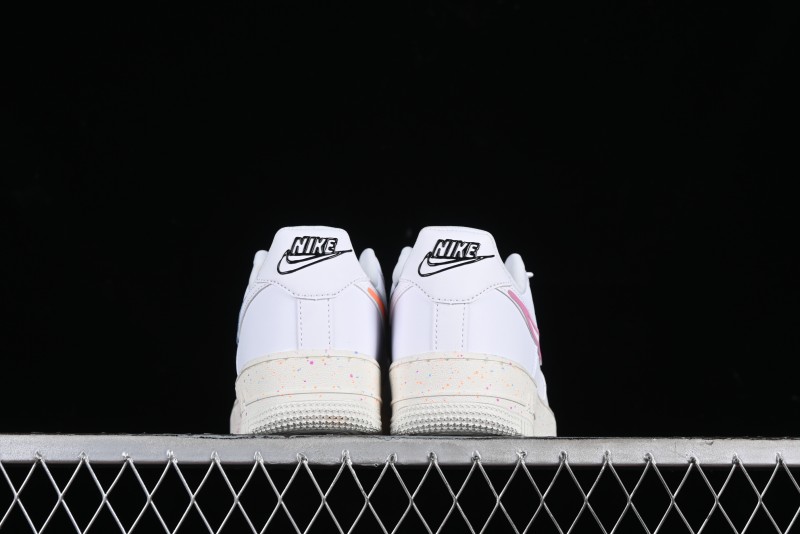 Nike Air Force 1 '07 Low Casual Sneakers with Full-Length Air Cushion - HF5721-111