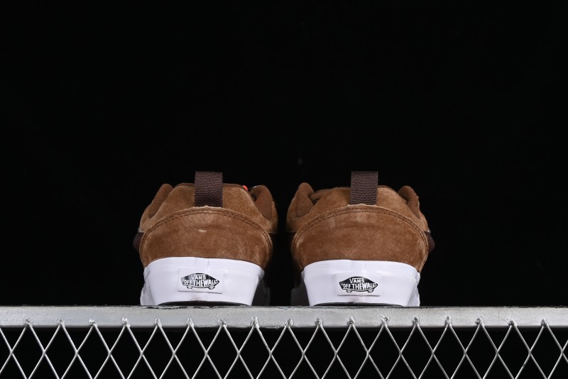 Vans Classics Knu Skool Retro Sneakers with Enlarged Toe and Thickened Trim - VN0009QCLC5