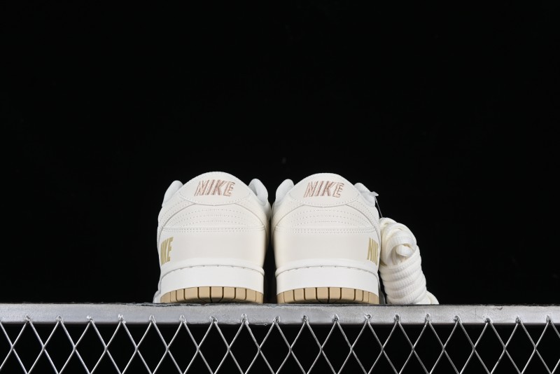 Nike SB Dunk Low Collaboration Three Swooshes Beige Gold Colorway Low-Top Casual Skateboarding Shoes - NK5639-326