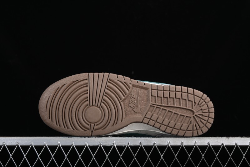 Nike SB Dunk Low Stussy Collaboration - Grey Green Pig Anniversary High-End Custom Low-Top Casual Skate Shoes - CF3688-007