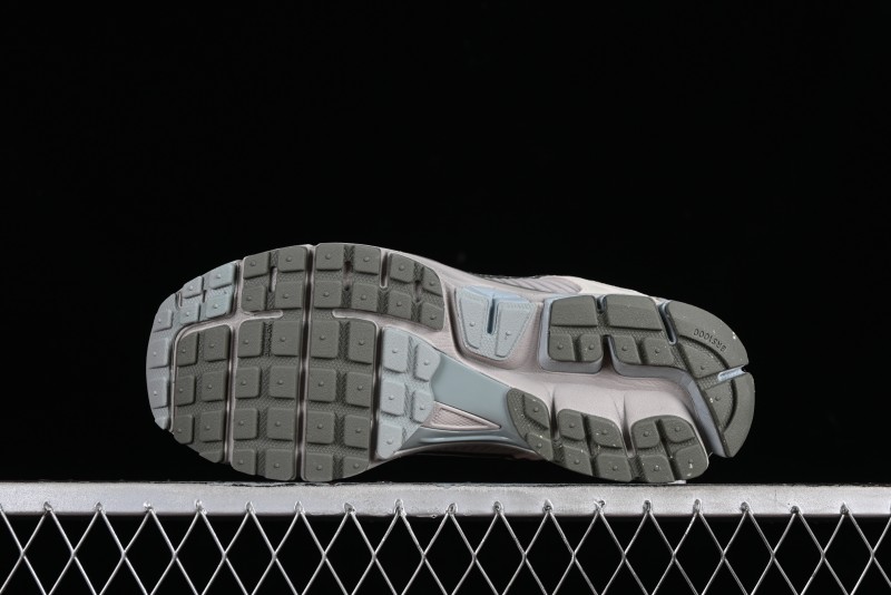 Nike Zoom Vomero 5 SP Classic Retro Casual Running Shoes - FZ3653-104