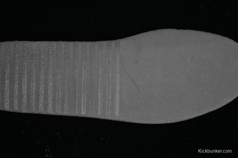 Nike Air Force 1 '07 Low Casual Sneakers with Full-Length Air Cushion - FQ4118-001