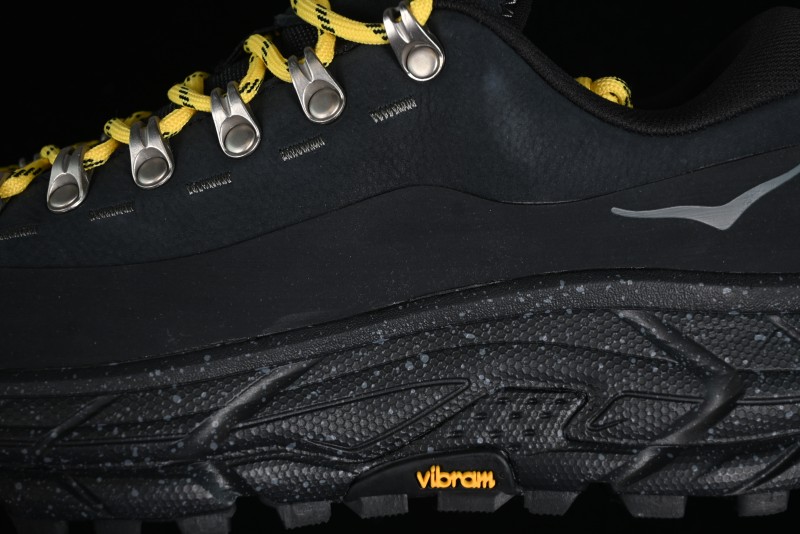 HOKA ONE ONE Tor Summit Low-Top Running Shoes with Geometric Cushioning for Stability and Traction - 1147952 BBLC