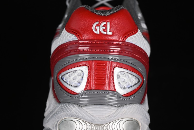 Asics Gel-Kahana Tr V4 Running Shoes with FF BLAST PLUS Cushioning Technology - 1203A585-100
