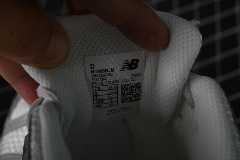 New Balance 1906 Series Retro Dad Style Casual Running Shoes - M1906RJM