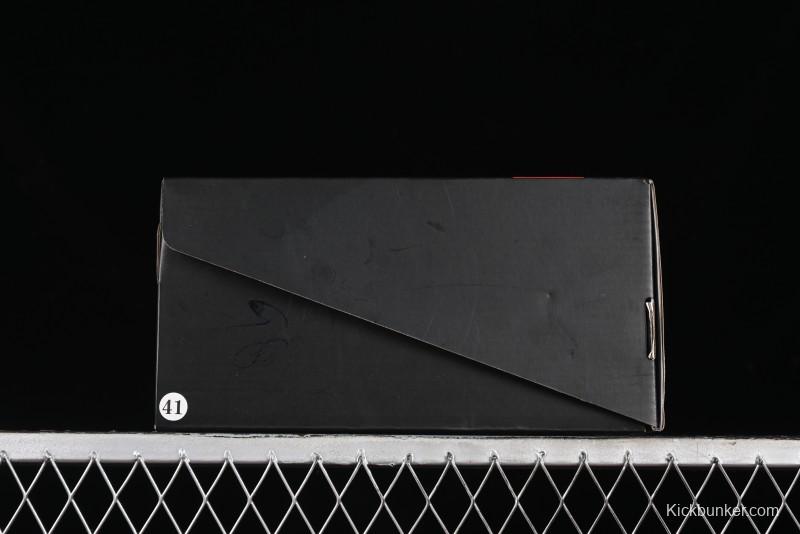 Nike Dunk Low CNY Year of the Dragon Limited Edition SB Lace-Up Casual Sneakers with Silver-White Design - DV0831-101