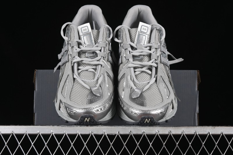 New Balance 1906 Series Retro Dad Style Casual Running Shoes with T-Beam Outsole - M1906AG