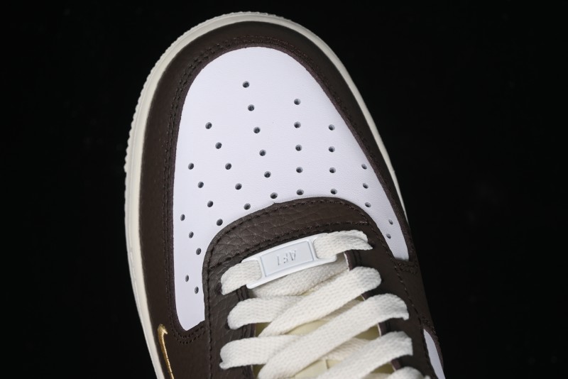 Nike Air Force 1 '07 Low Casual Sneakers with Full-Length Air Cushion - HM9656-001
