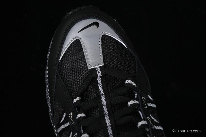 Nike Air Humara Retro Trail Running Shoes with 1990s Style - FJ7098-002