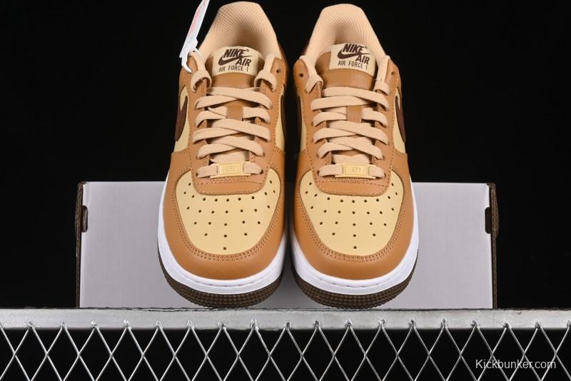 Nike Air Force 1 '07 Low Casual Sneakers with Full-Length Air Cushion - HQ3905-200