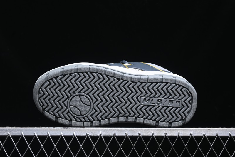 New York Yankees MLB Chunky Liner Wide Inning Thick Sole Casual Shoes - 3ASXCLB4N50GRS