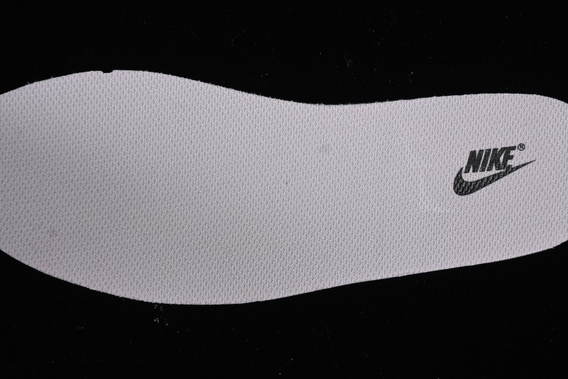 Nike Runtekk V2K Retro Low-Top Running Shoes with Cushlon Foam and Anti-Slip Design - FN6703-001