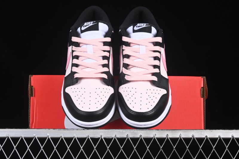 Nike SB Dunk Low Casual Skate Shoes in Blackberry Pink - CW1590-100