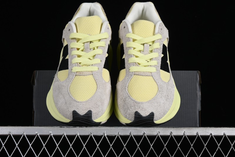 New Balance Retro Running Shoes UWRPDSFB