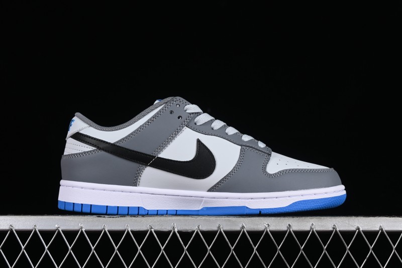 Nike Dunk Low SB Skateboarding Shoes in White Blue Grey - FB9109-001