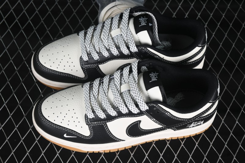 Nike SB Dunk Low Stussy Collaboration Black Gum Rubber Anniversary High-End Custom Low-Top Casual Sneakers - XX3168-120