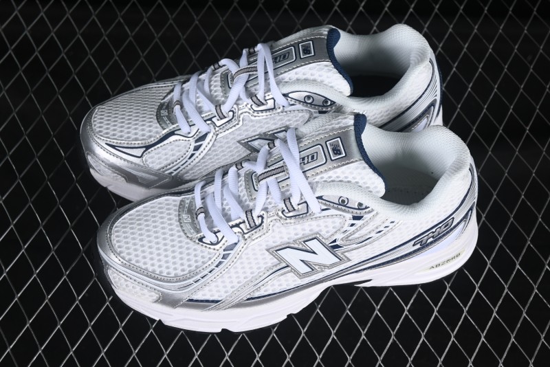 New Balance 740 Series Retro Dad Style Casual Sports Running Shoes - U740WN2
