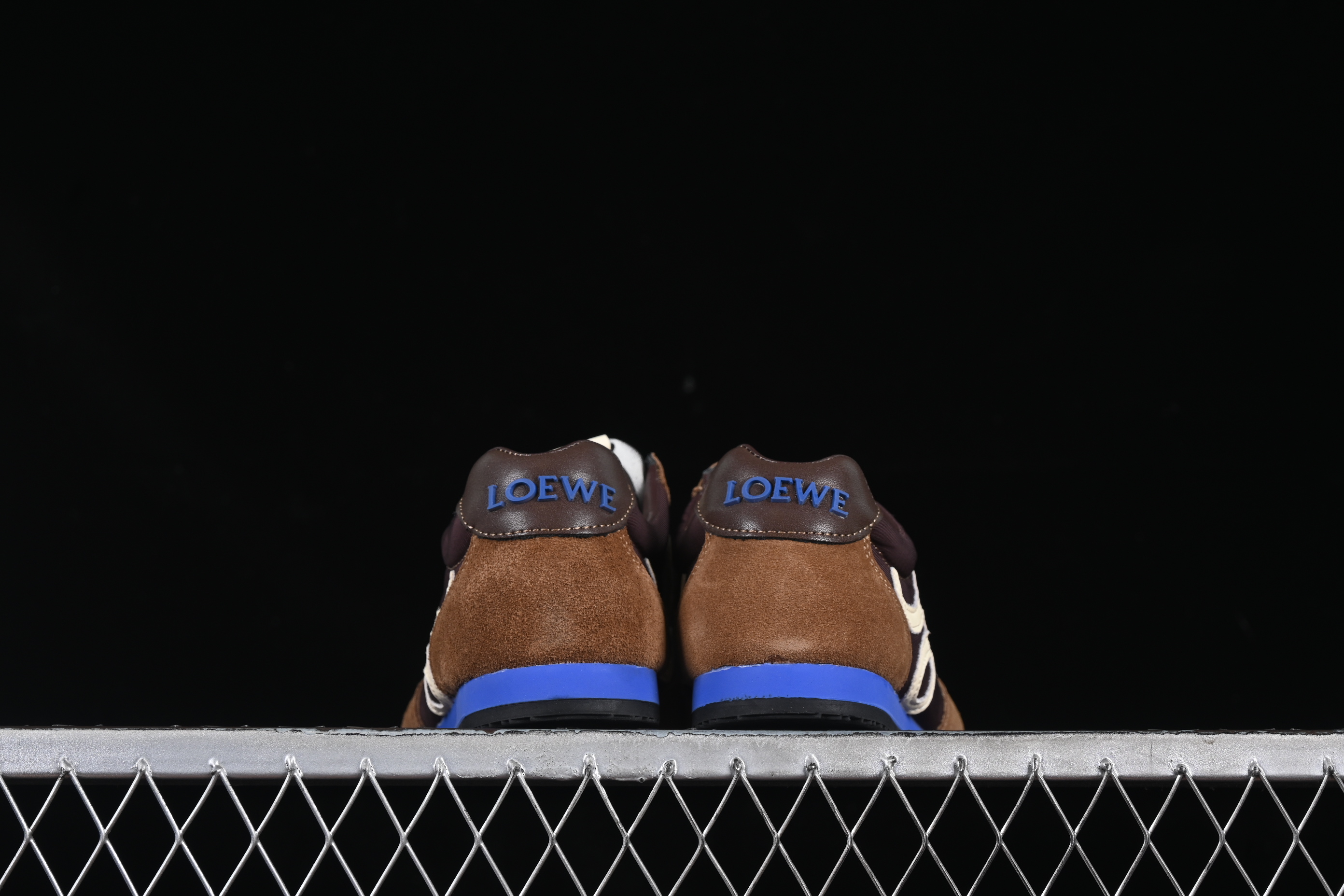 Loewe Ballet Runner 2.0 Sneakers Retro Style Casual Training Shoes - BROWN