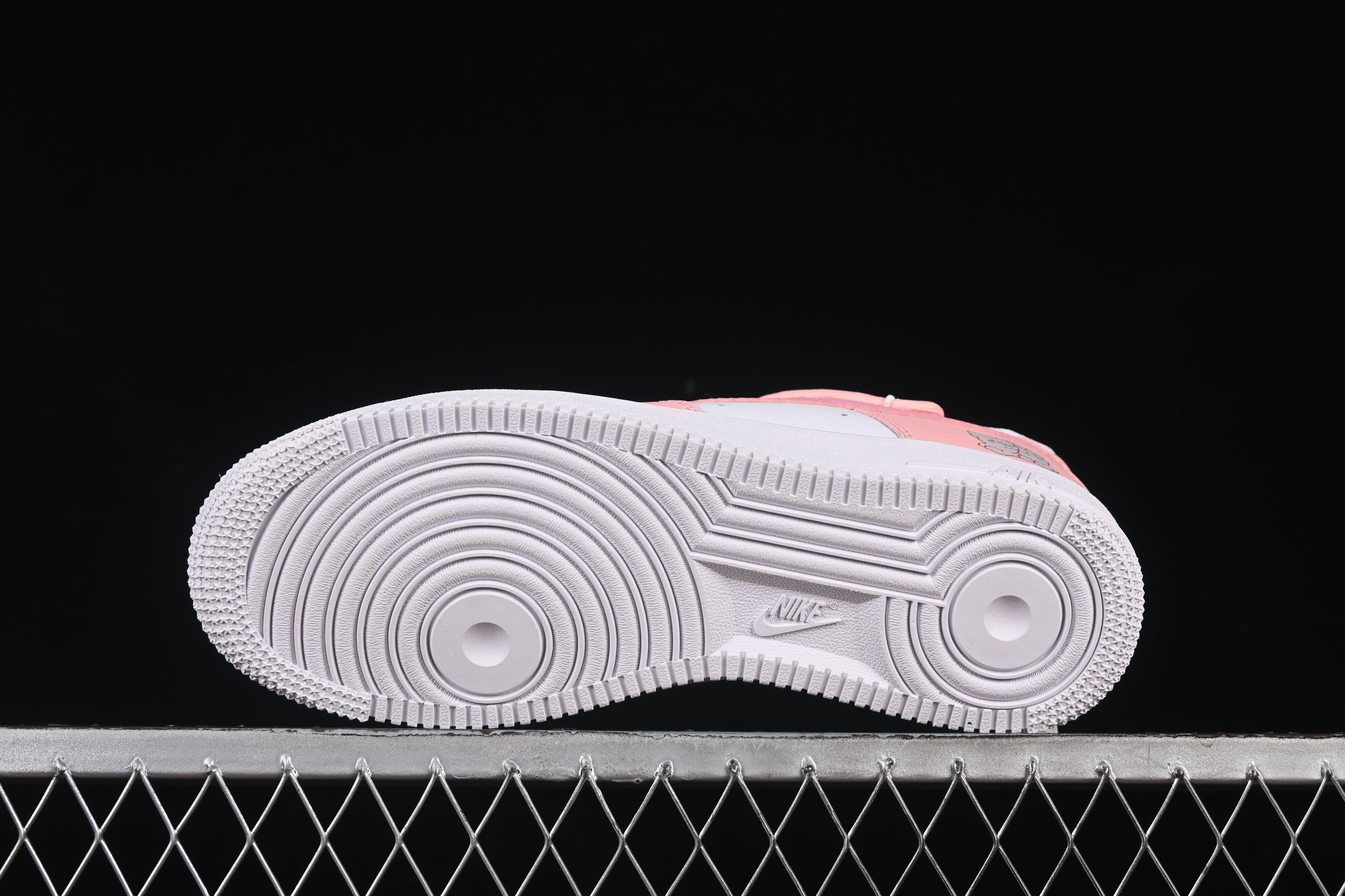 Nike Air Force 1'07 Low Pink Lover Casual Sneakers with Cartoon Patterns - YY2023-762