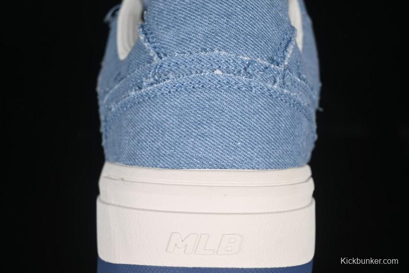 New York Yankees MLB Chunky Liner Lightweight Platform Sneakers with Hook and Loop Closure - 3ASXV015N50BLS