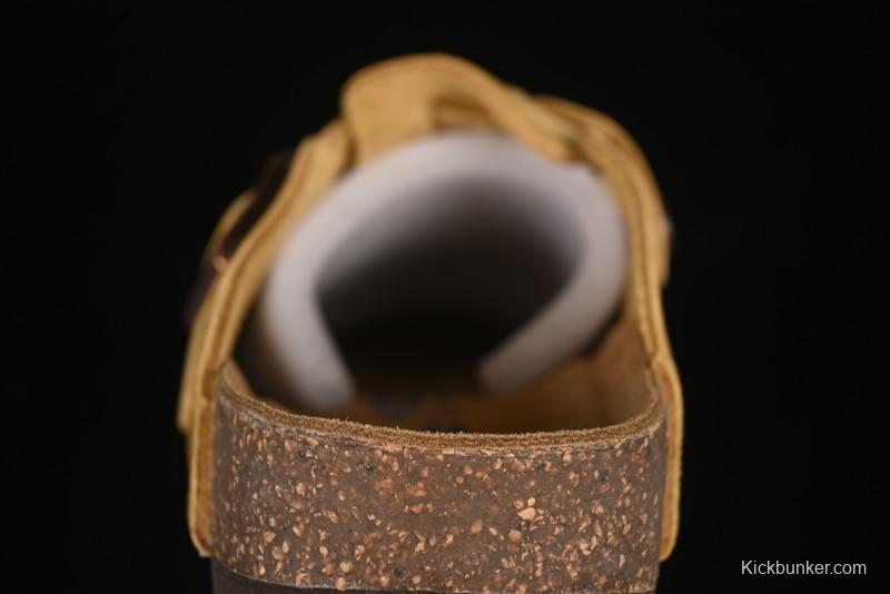 Birkenstock Arizona Soft Footbed Sandals with Suede Leather and Lambswool Lining - G.D4