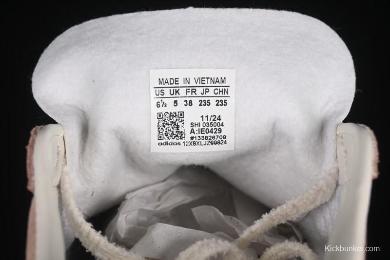 Adidas Originals Gazelle Bold JR4244 Collaboration Low-Top Platform Sneakers with Slip-Resistant Durable Sole