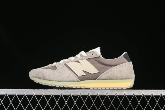 New Balance NB471 Series Fabric and Leather Casual Lifestyle Shoes - U471GR