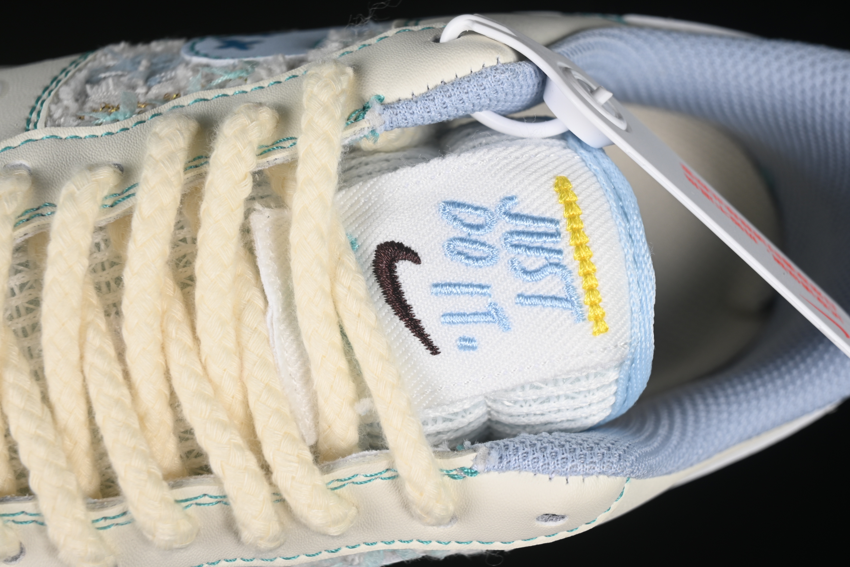 Nike Air Force 1'07 Low "Love Words" Casual Sneakers with Blue Romantic Design - FJ7740-510