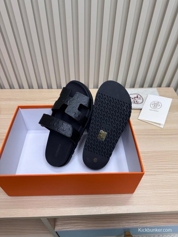 2025 Slippers Hermès Black Leather Slippers