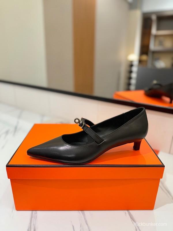 2025 Women Hermès Black Calfskin Leather Mary Jane 4cm Heel KFY00330