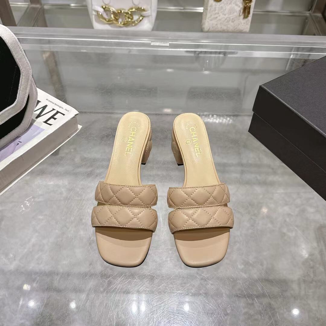 2025 Women Chanel Beige Leather Slippers LY00280
