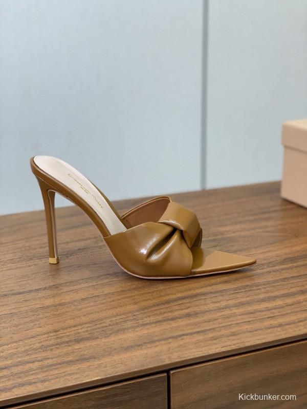 2025 Women Gianvito Rossi Brown Leather Stiletto Heels