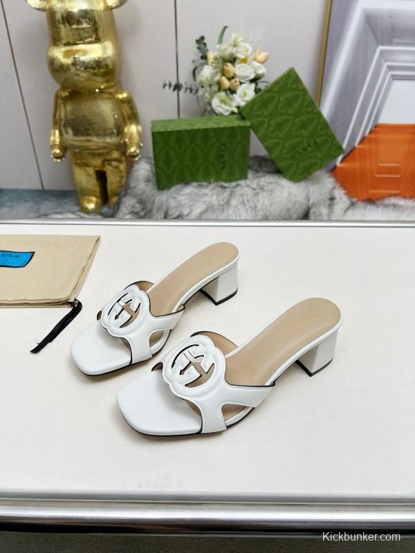 2025 Gucci White Leather Slippers MJ00190