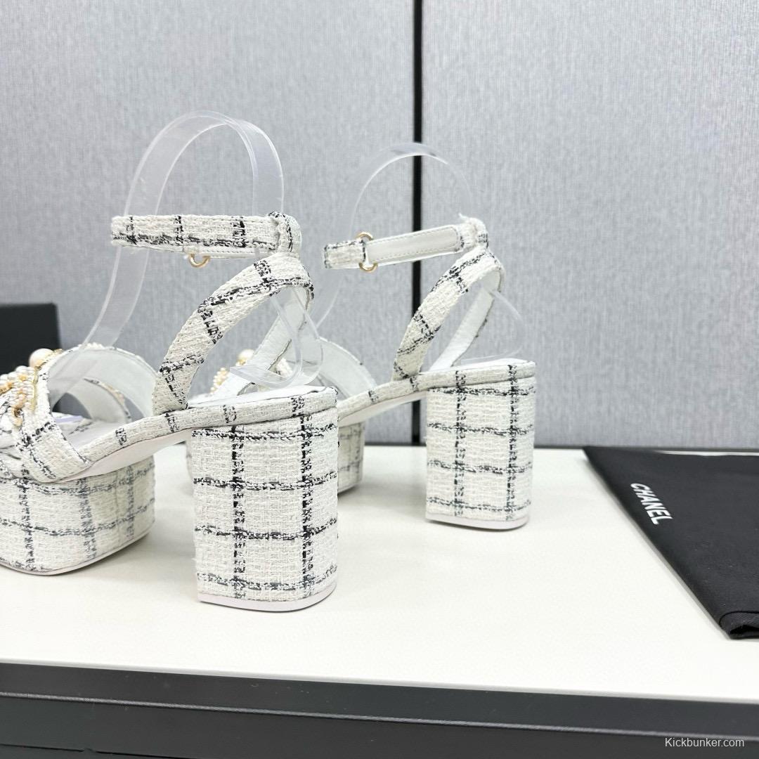 2025 Women Chanel White Black Tweed Platform Sandals