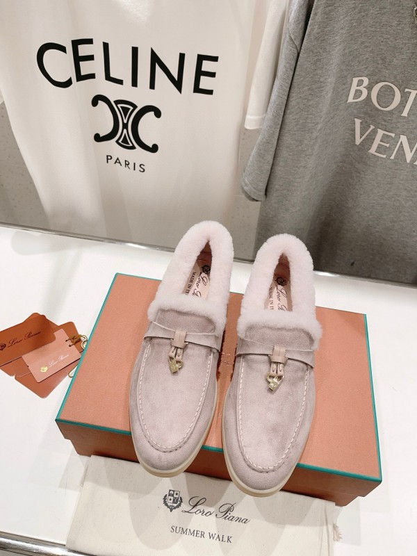 2024 Women LP Beige Suede Shearling Loafer MJ00300