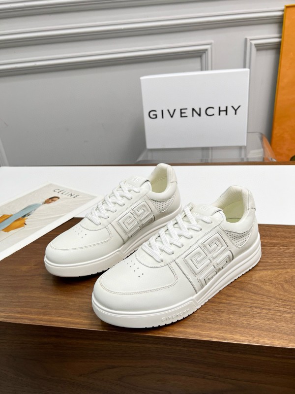 2024 Unisex Givenchy White Silk Calf Leather Patent Leather Sneakers MJ00380