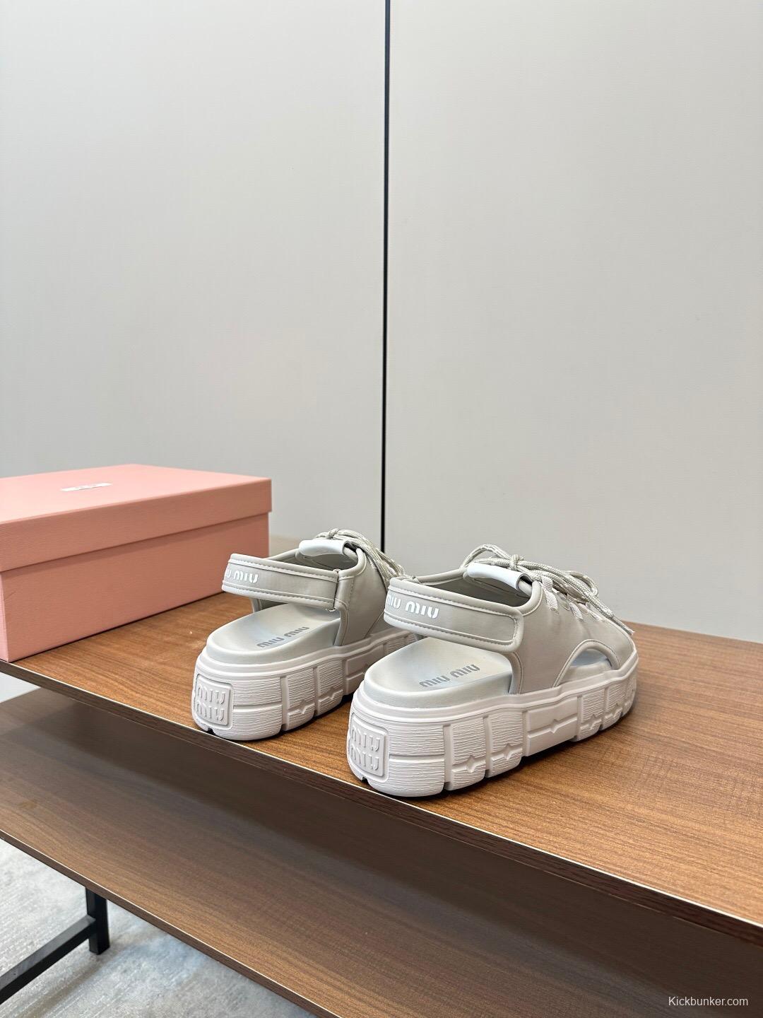 2025 Women Miu Miu White Leather Sandals LY00240