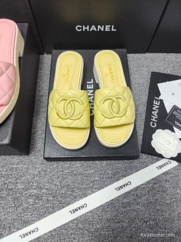 2025 Women Chanel Yellow Leather Slippers LY00250