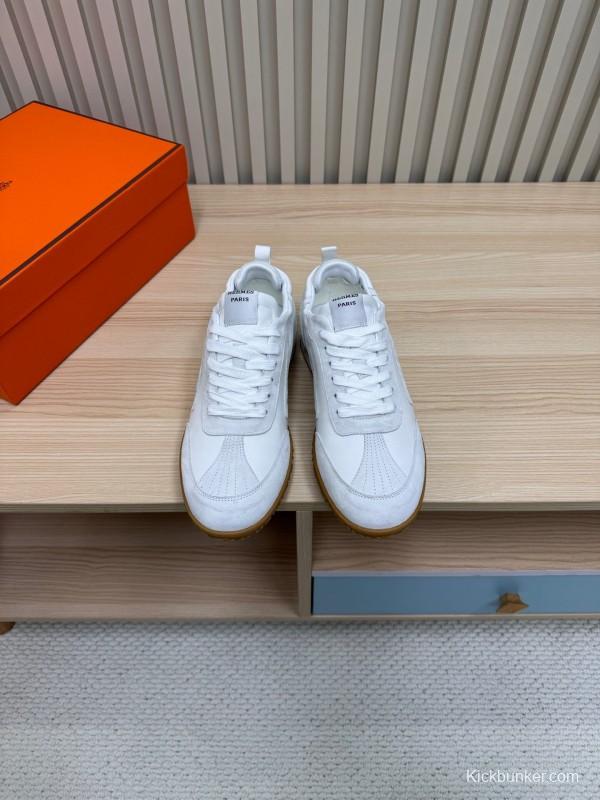 2025 Unisex Hermès White Suede Down Fabric Sneakers KFY00300