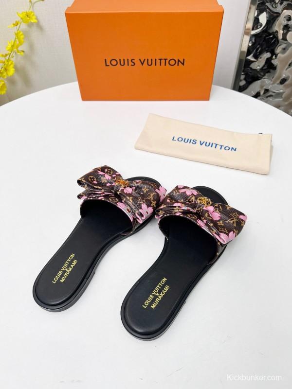 2025 Women Louis Vuitton Brown Pink Leather Slippers LY00190