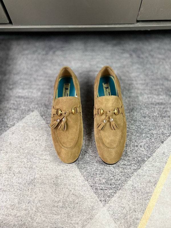 2024 Men Gucci Beige Suede Leather Loafer MJ00280