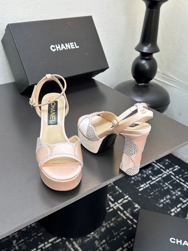 2025 Women Chanel Pink Satin Rhinestone Platform Sandals KFY00320