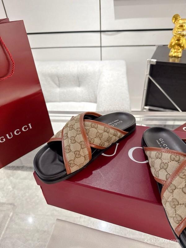 2025 Unisex Gucci Beige Brown Canvas Leather Slippers Double G Embossed AS00240