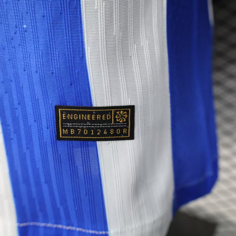 Player Version 25/26 Brighton Hove Albion Home Jersey